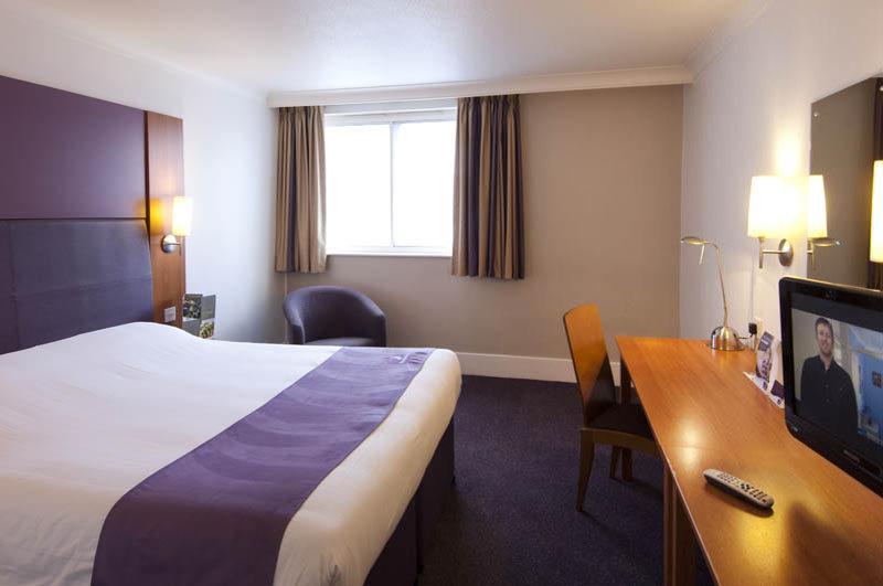 Premier Inn Burnley Dış mekan fotoğraf