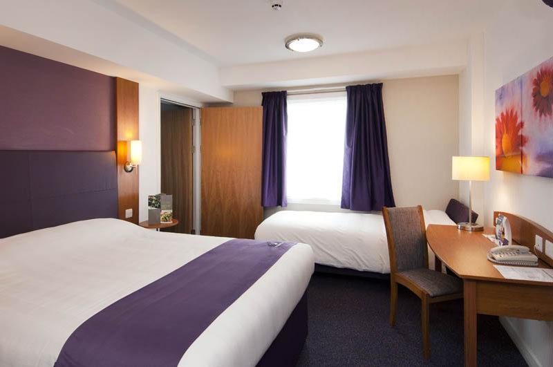 Premier Inn Burnley Dış mekan fotoğraf