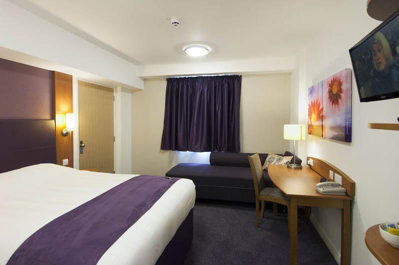 Premier Inn Burnley Dış mekan fotoğraf